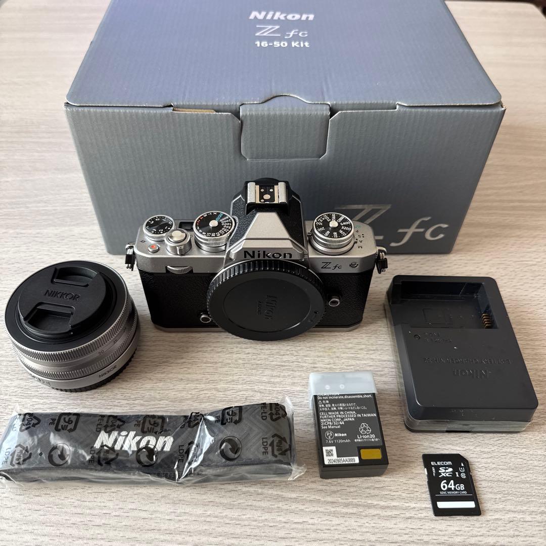 Nikon Z fc 16-50レンズキット　シルバー