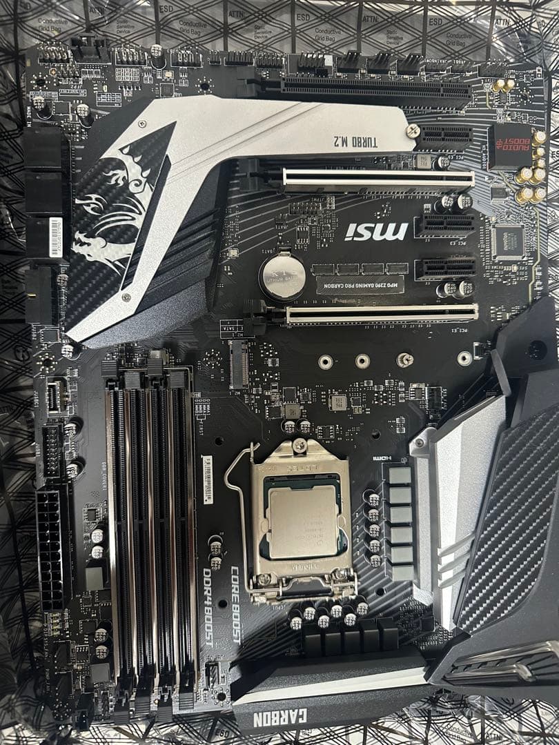 core i9 9900k、MPG Z390 GAMINGPRO CARBON