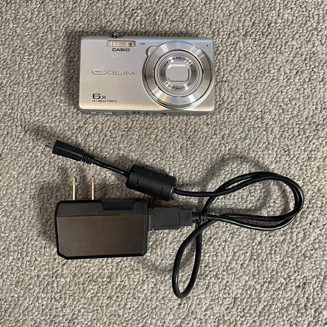 casio exilim 6x コンデジ　コンパクトデジタルカメラ