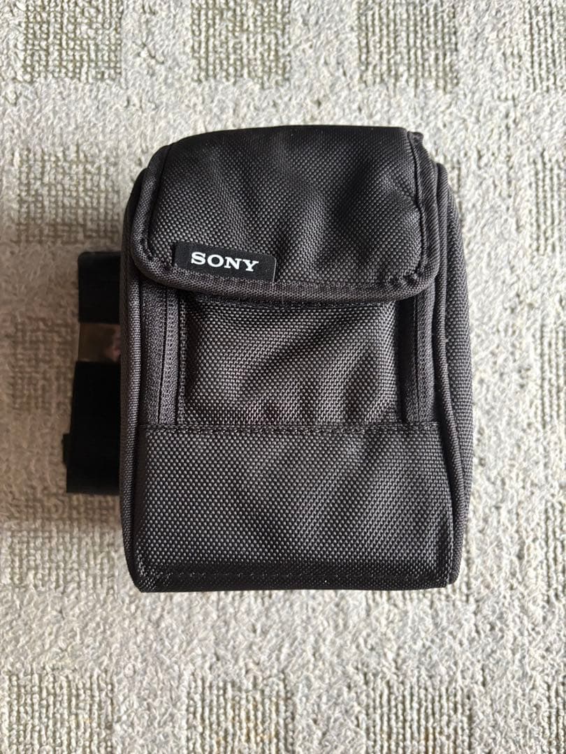 SONY FE 1.8/135 GM レンズ、付属品あり。