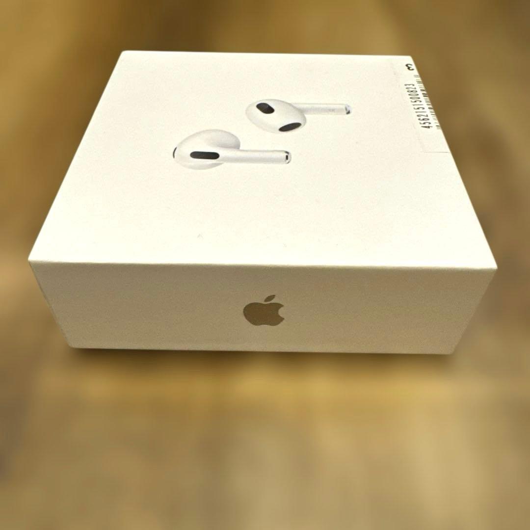 AirPods MPNY3J/A 第3世代