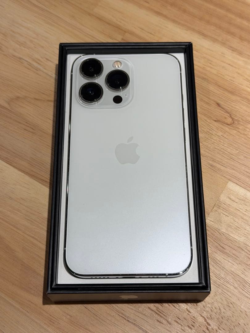 【美品】Apple iPhone 13 Pro 512GB 本体