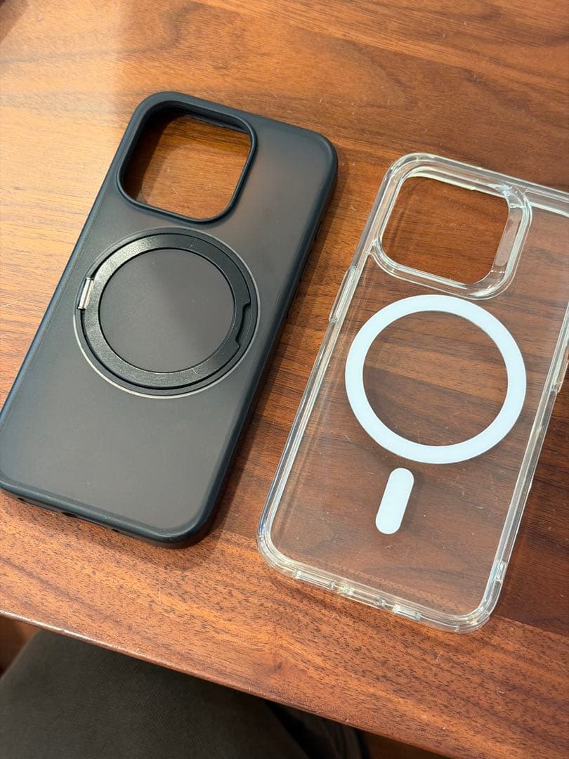 iPhone15 Pro 128GB ナチュラルチタニウム　ケース付き