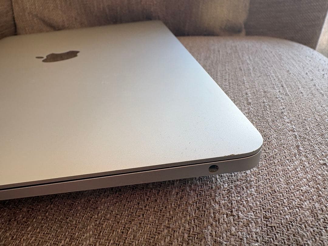 MacBook Air 2020 M1 256GB 8GB 321回