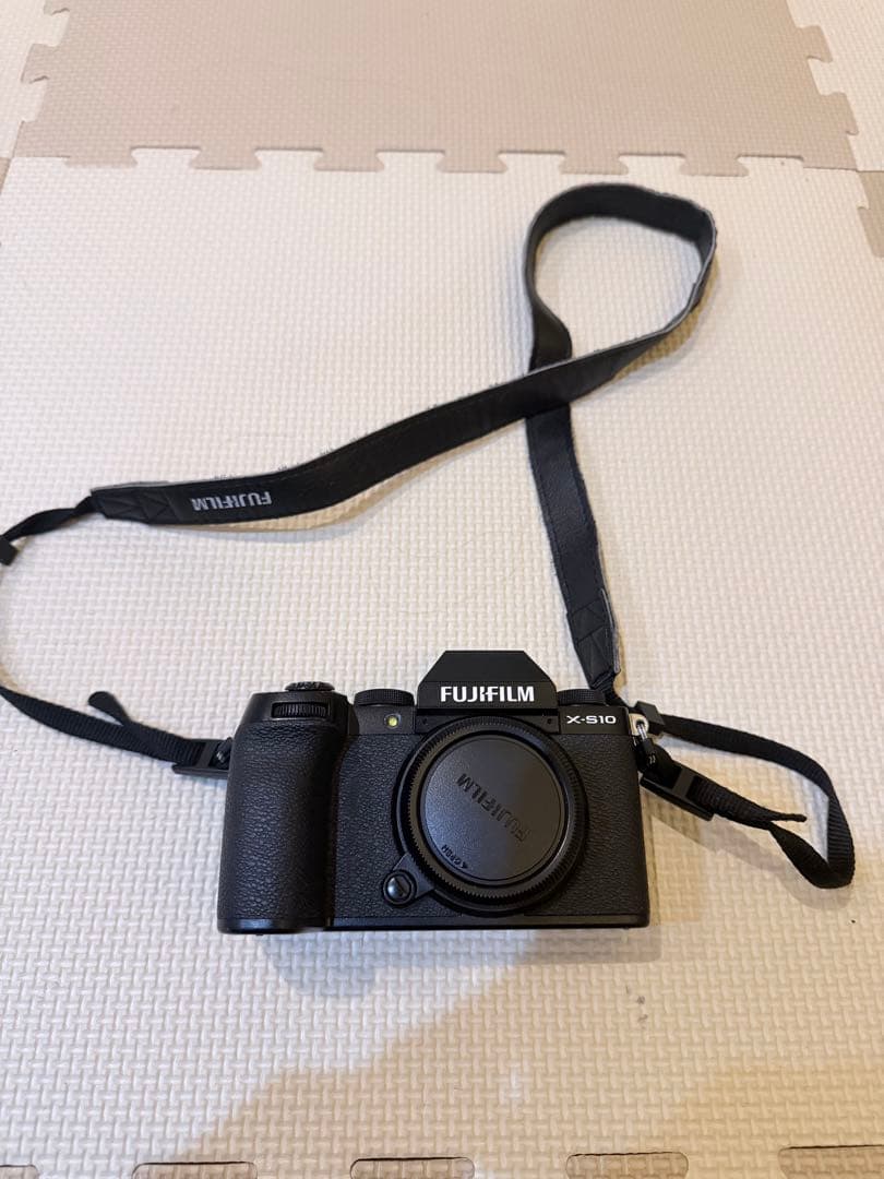 【中古】FUJIFILM / X-S10（本体及び一部付属品のみ）