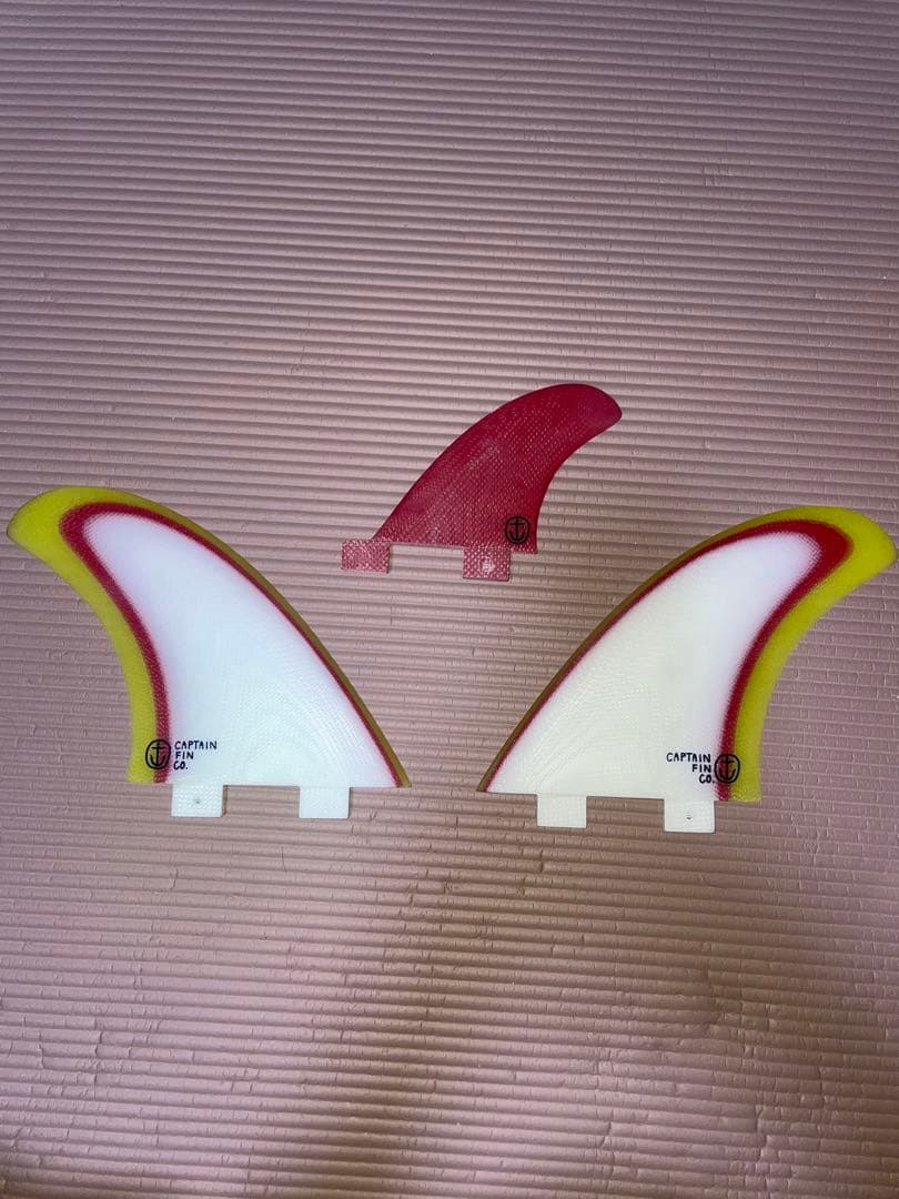 CAPTAIN FIN CF-TWIN esサーフボードフィン