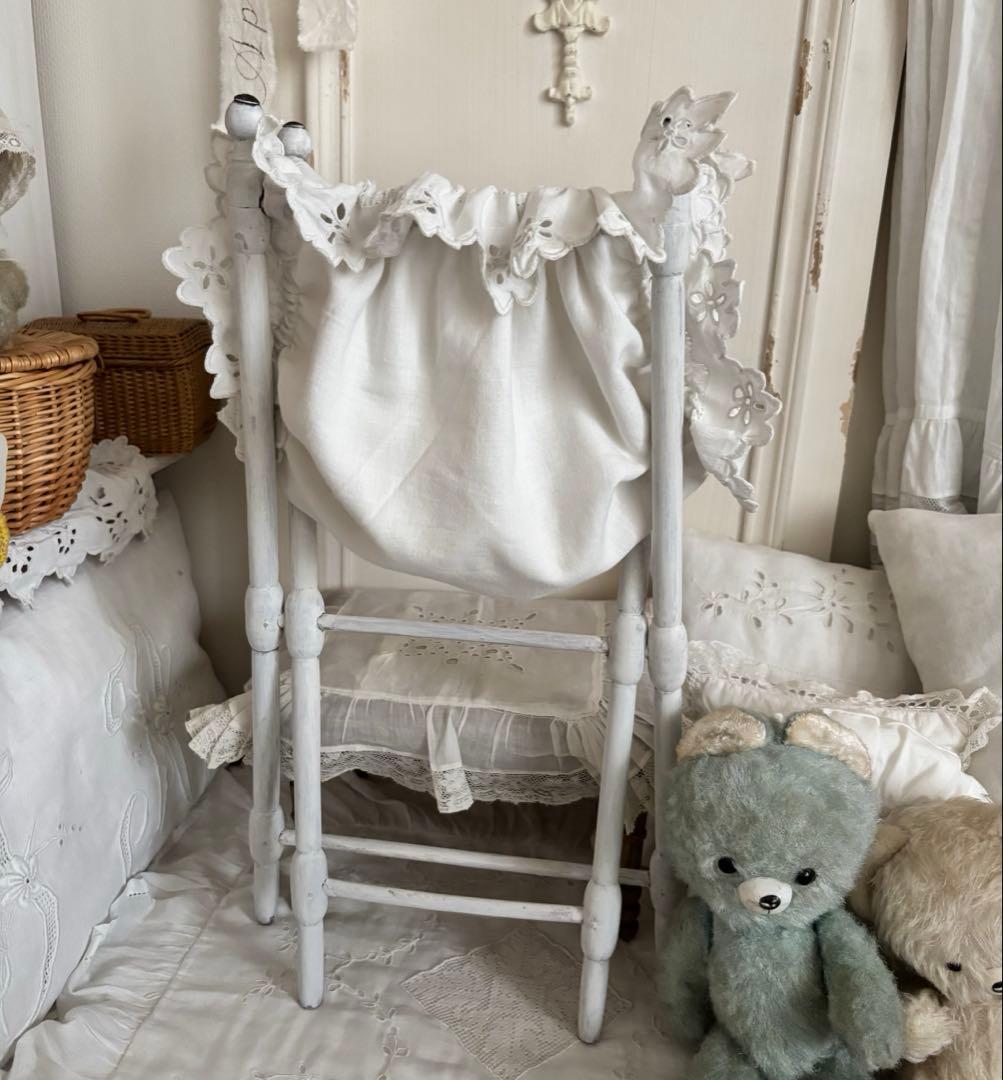 フランスアンティーク　トラバイユーズ　ソーイングスタンド　小サイズ