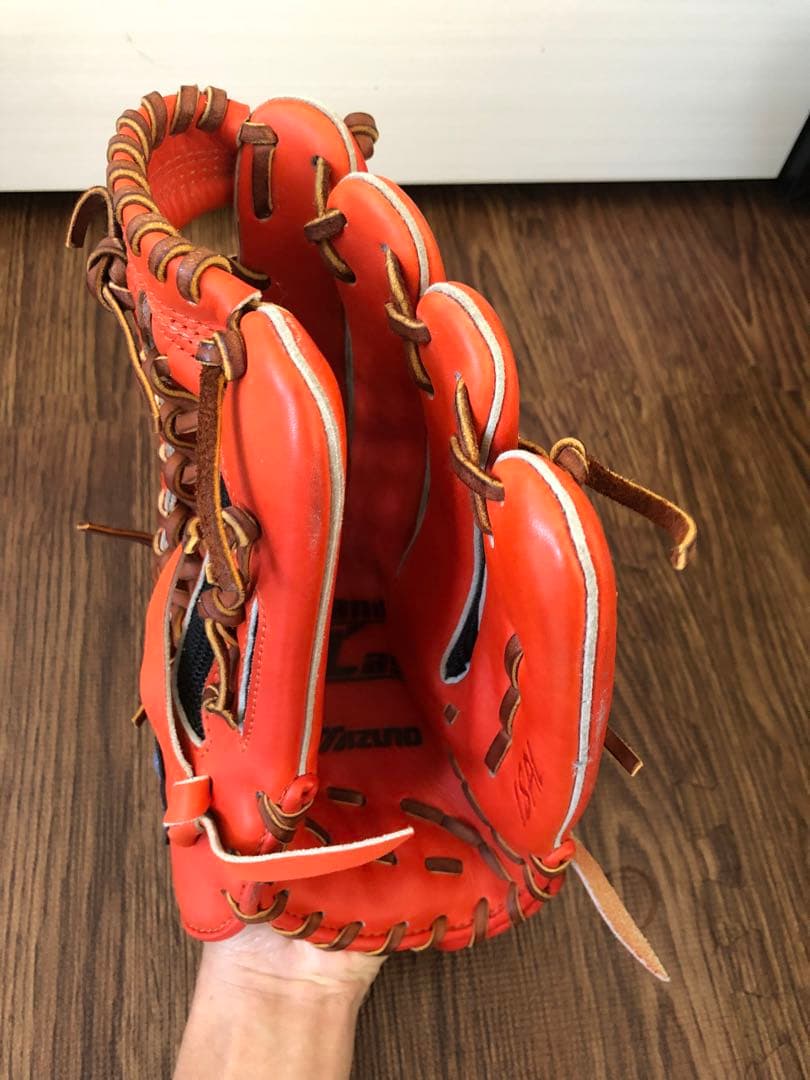Mizuno 軟式グローブ オレンジ