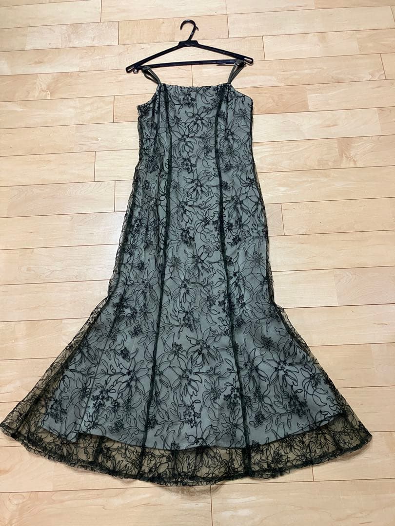 。*様 リボン付きパフスリーブシアーボレロ刺繍レースマーメイドシルエットキャミワ