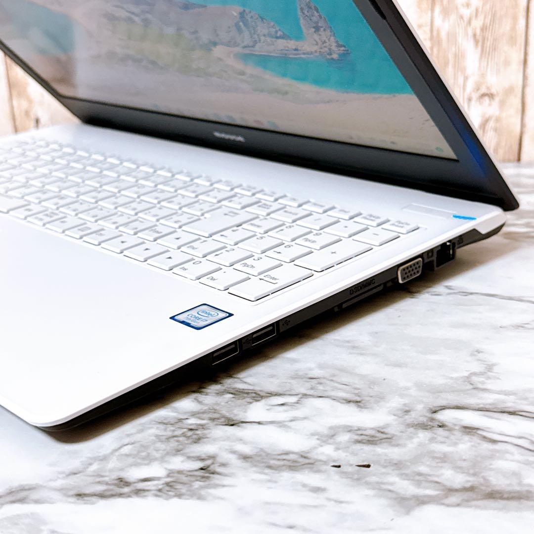 すぐ使えるノートパソコン‼高性能i7＆爆速SSD/メモリ8GB✨カメラ付き