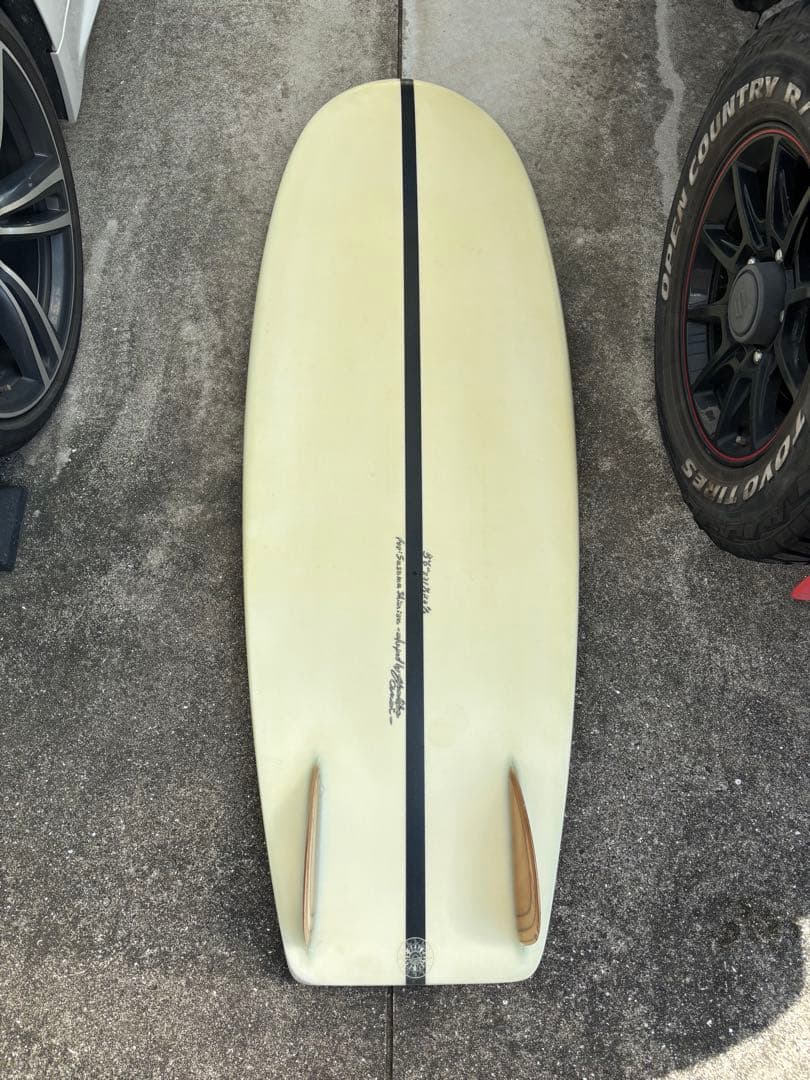 AC Shapedのシモンズツイン