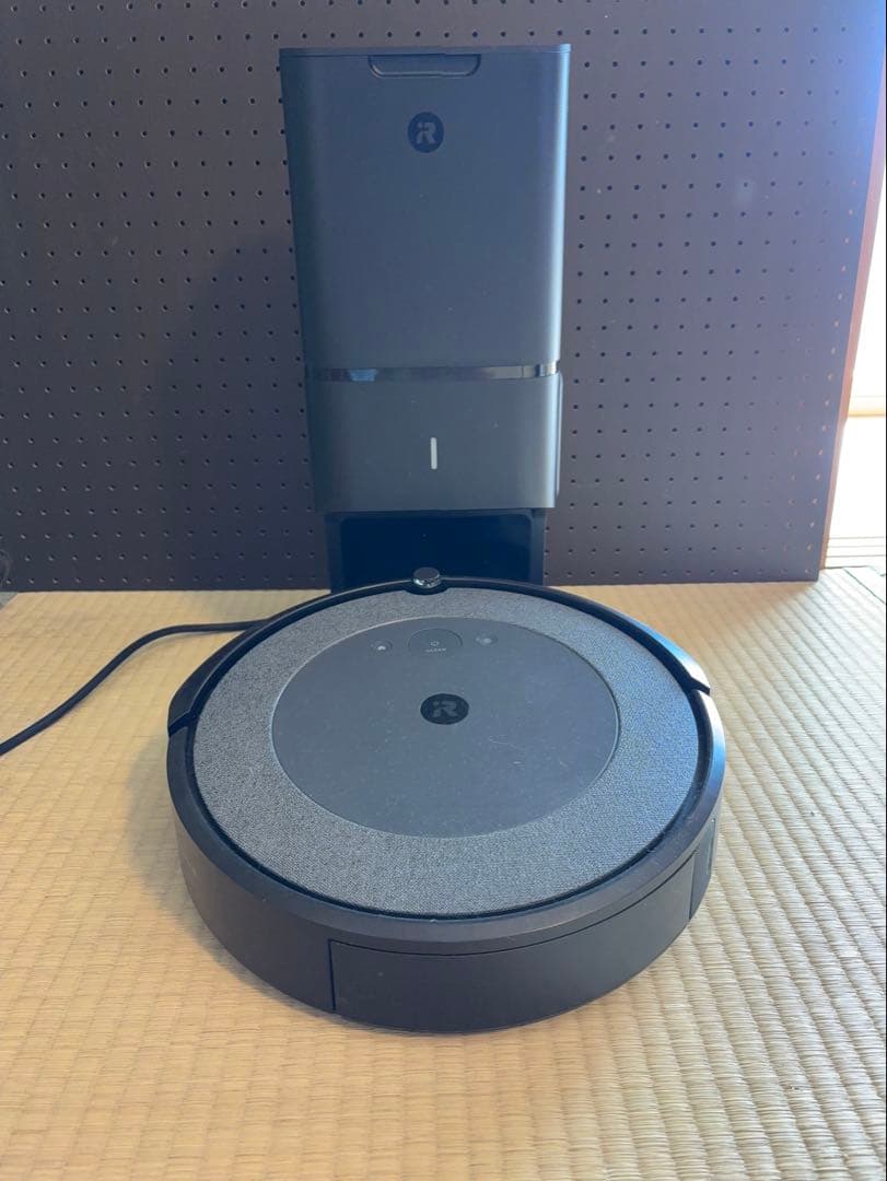 iRobot Roomba i3+自動ゴミ収集機能付き