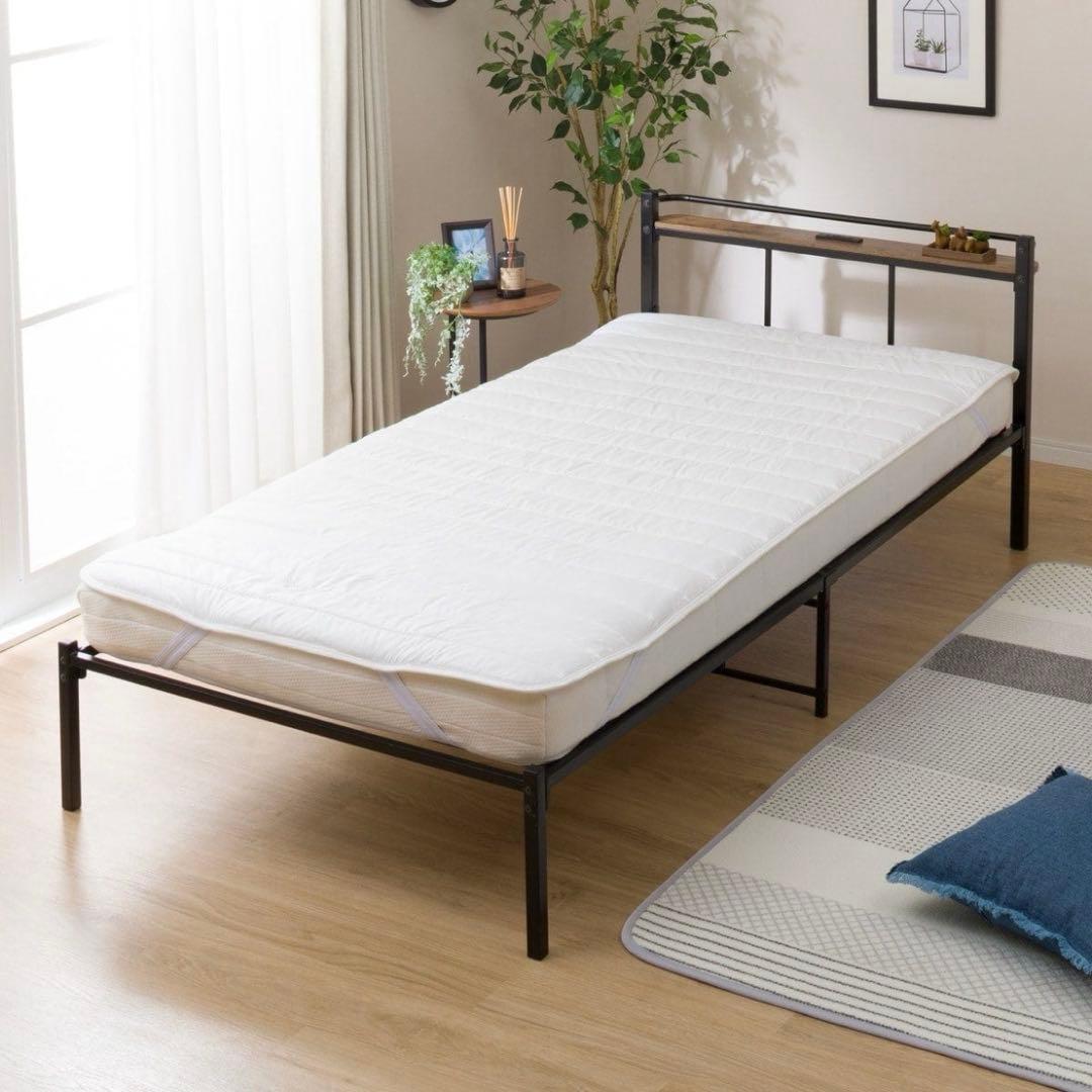 ニトリ　バジーナ F3 BKパイプベッド