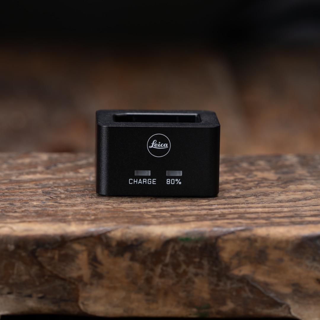 美品 Leica ライカ 純正 バッテリー充電器 BC-SCL7 M11対応