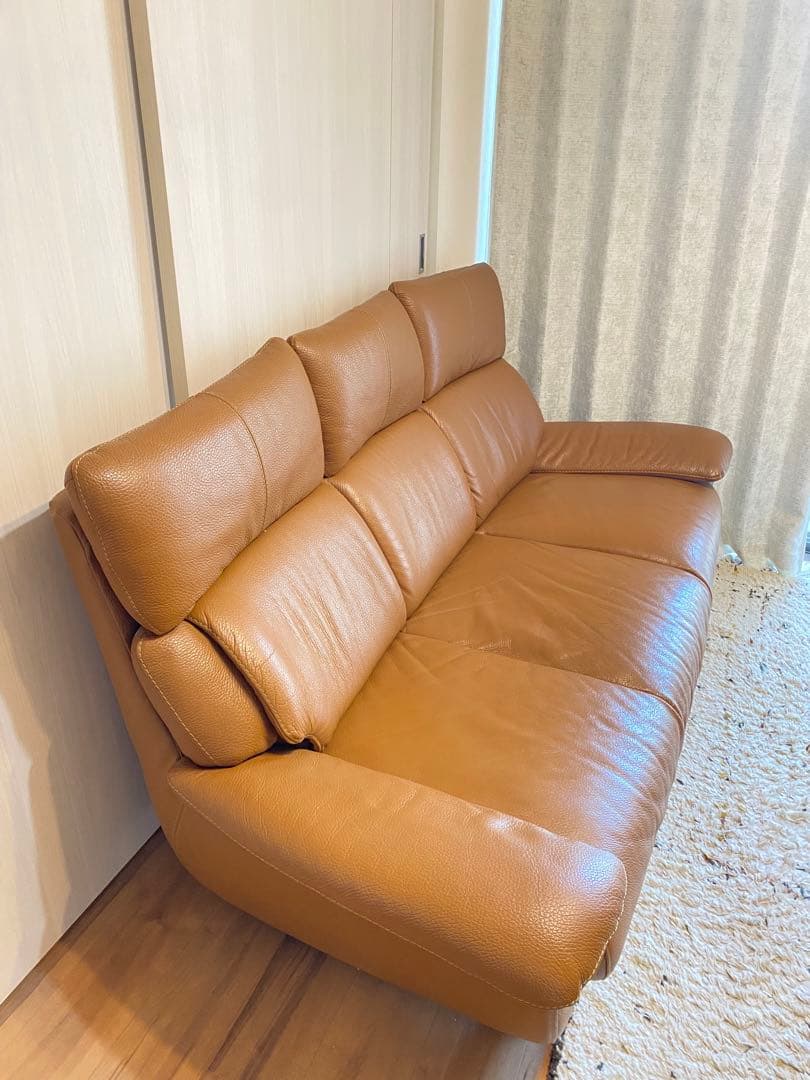 【ラスト値下げしました！12/25までの出品！】2〜3人掛けソファ｜本革レザー