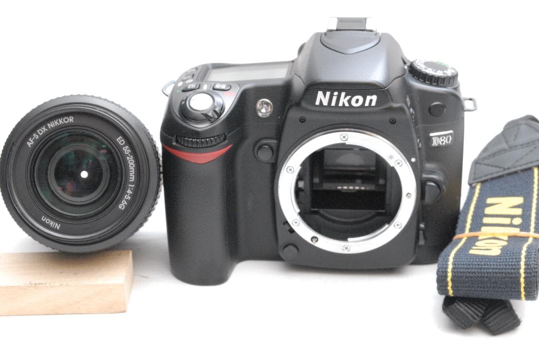 Nikon D80/AFS NIKKOR 55-200mm DX (良品）