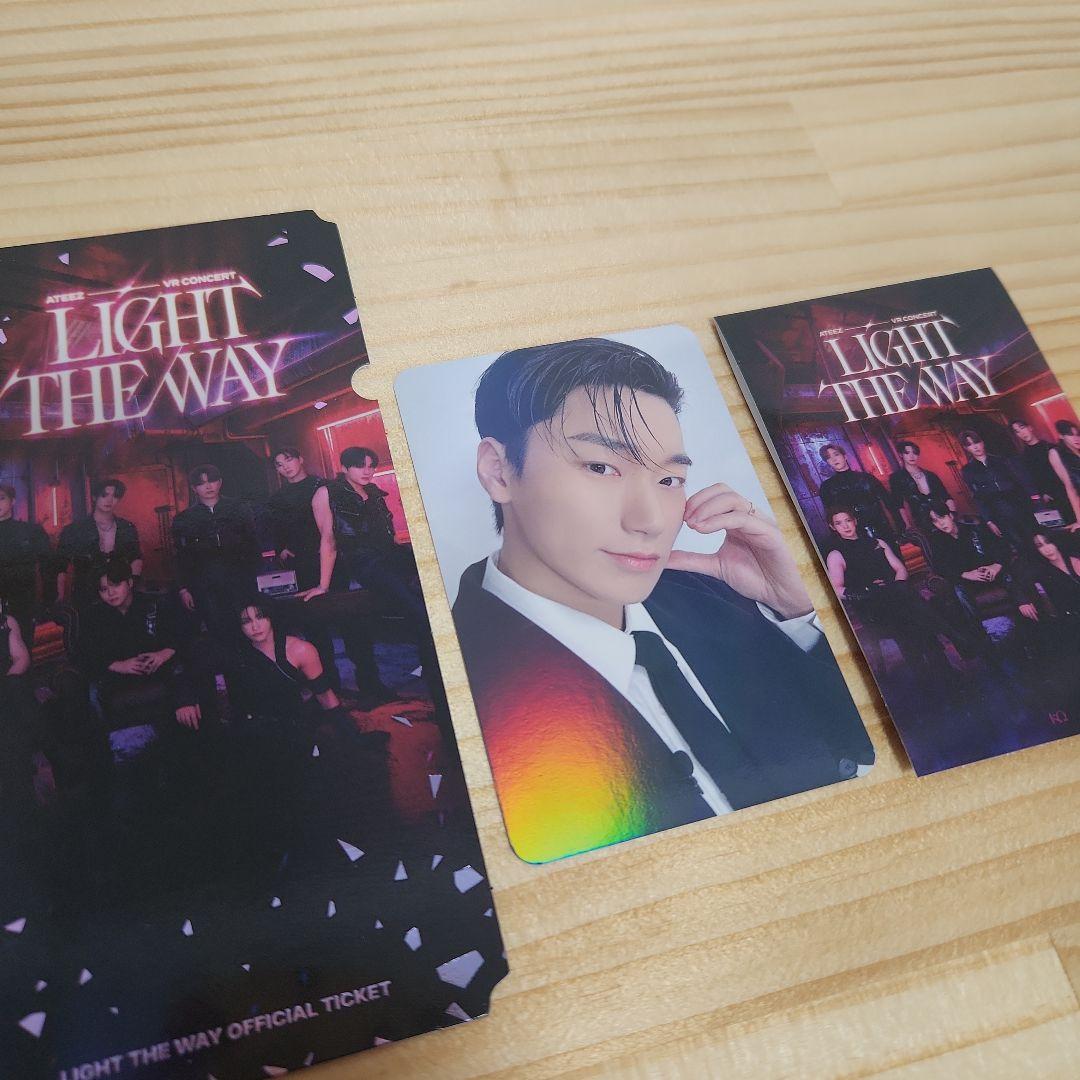 VR サン ホログラム トレカ LIGHT THE WAY