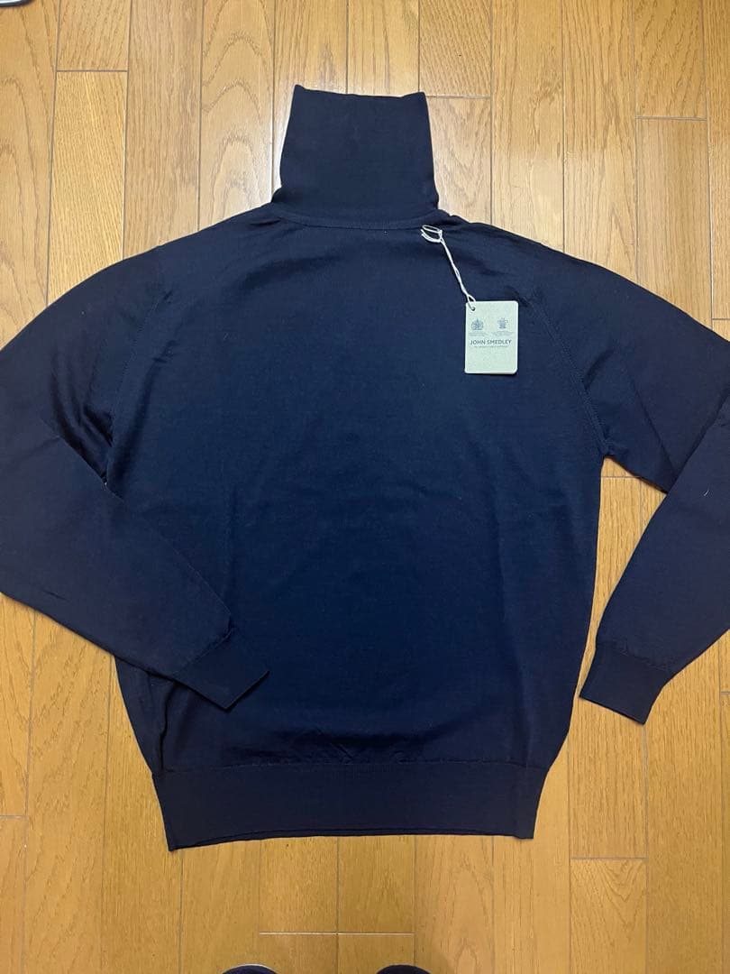 JOHN SMEDLEY ジョンスメドレー　タートルネック MIDNIGHT