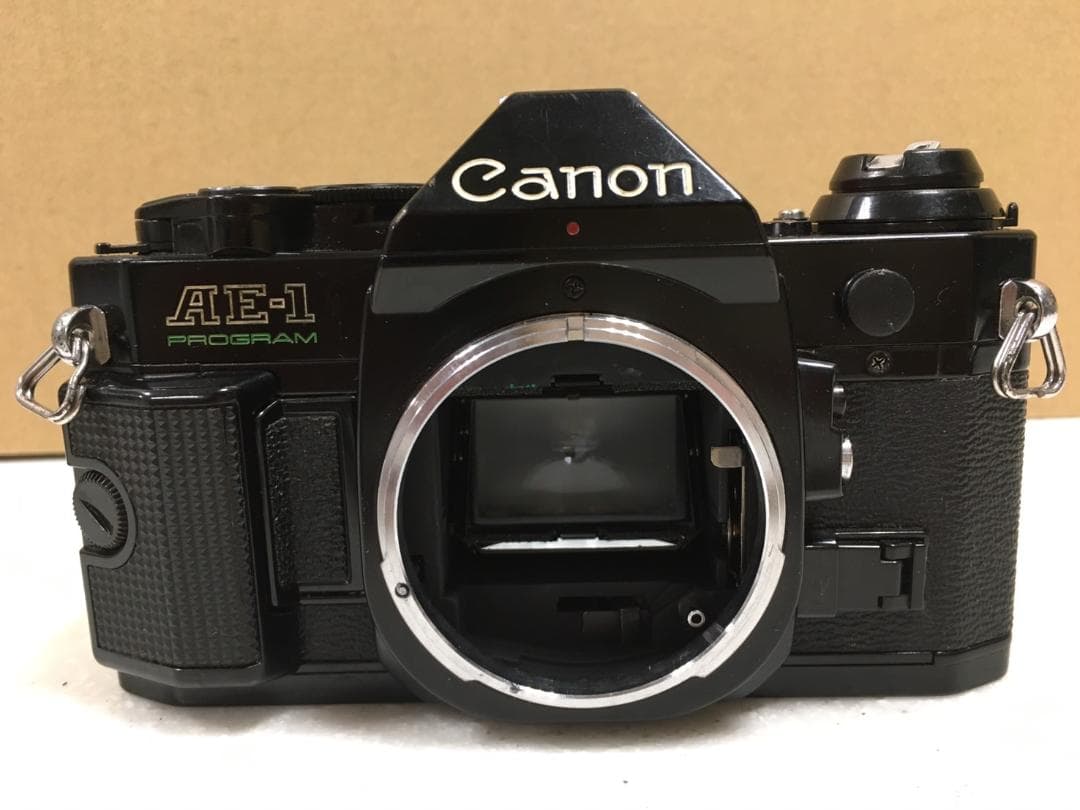 241214か　Canon AE-1 ボディ 黒 ブラック 　フィルムカメラ