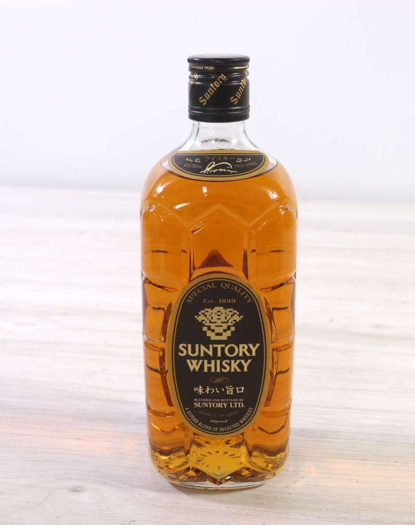 ◆未開栓 サントリー ウイスキー 黒角 味わい旨口