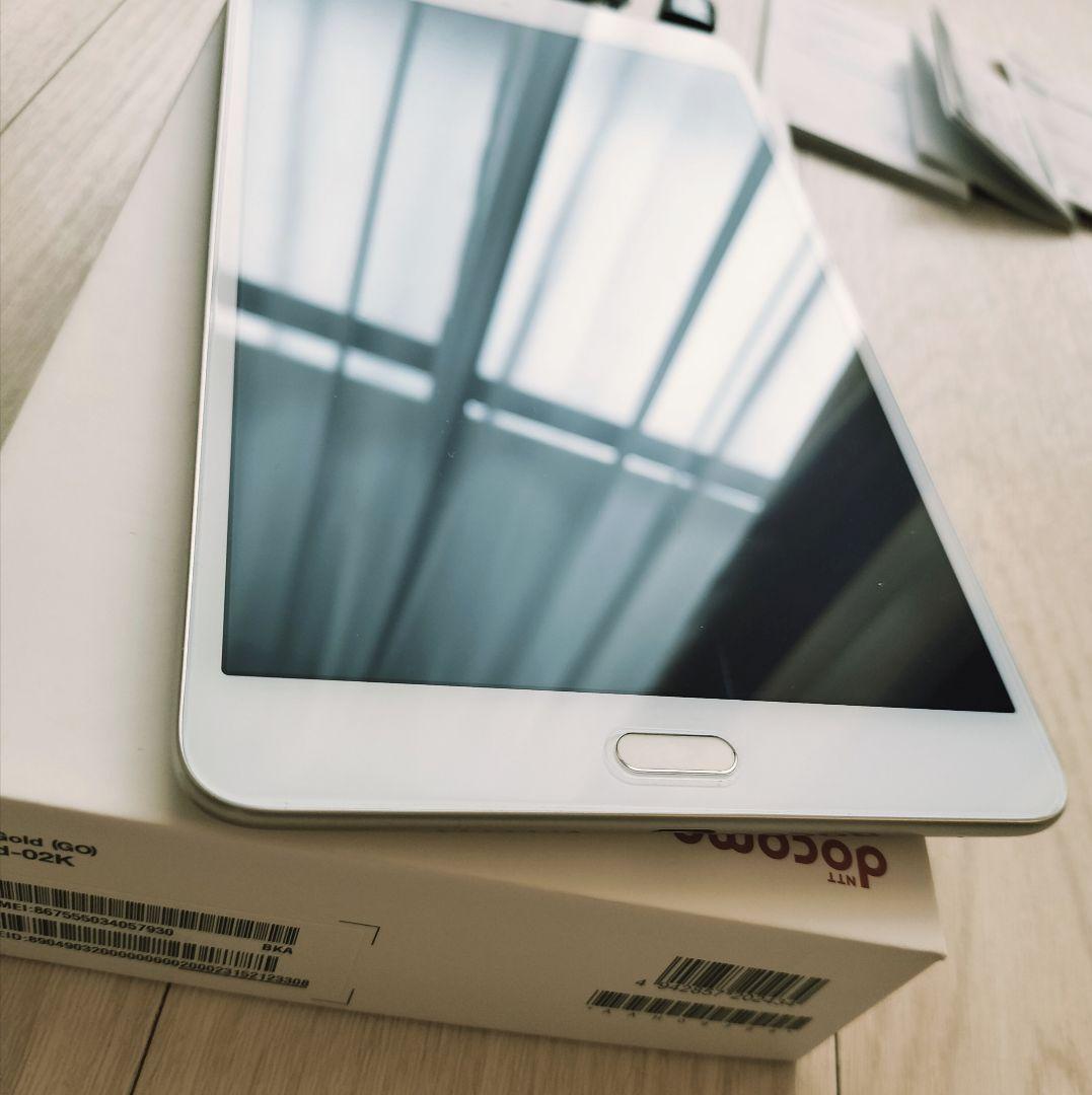 【美品】docomo dtab Compact d-02K ゴールド 32GB