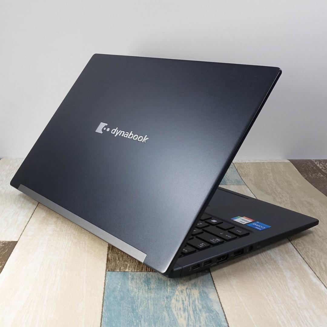 １０コアＣＰＵで最新モデルと同じデザインの超軽量バリ速モバイル✨１２世代コアｉ５