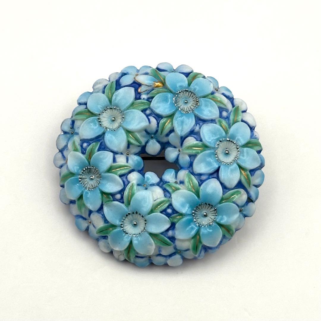 【美品】俊兼 トシカネ ブローチ 有田焼 フラワー ブルー